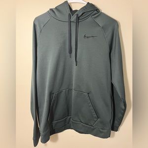 Like New Mens Green Nike Therma Fit Hoodie Got As Gift and Is Not The Right Size